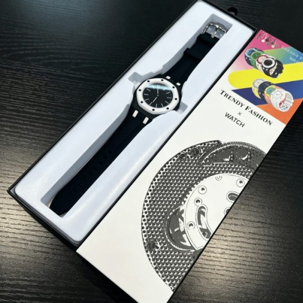 Relógio de pulso casual de silicone - preto