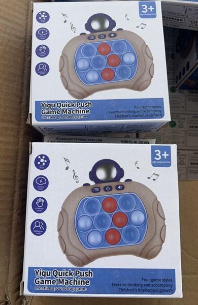 Pop memory game it up astronauta anti-stress
