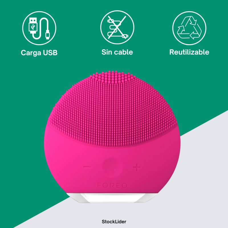 Limpeza facial com escova de silicone