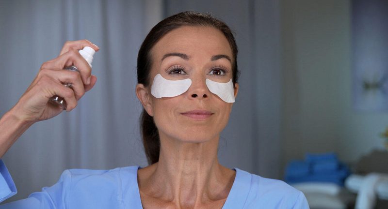Tratamento facial anti-idade com colagénio e ácido hialurónico