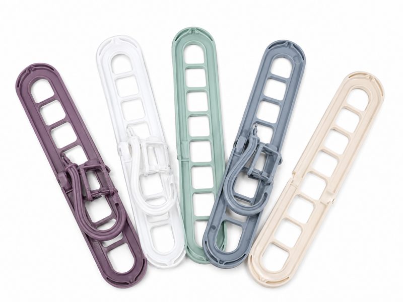 Pack de 5 cabides multifuncionais para poupar espaço